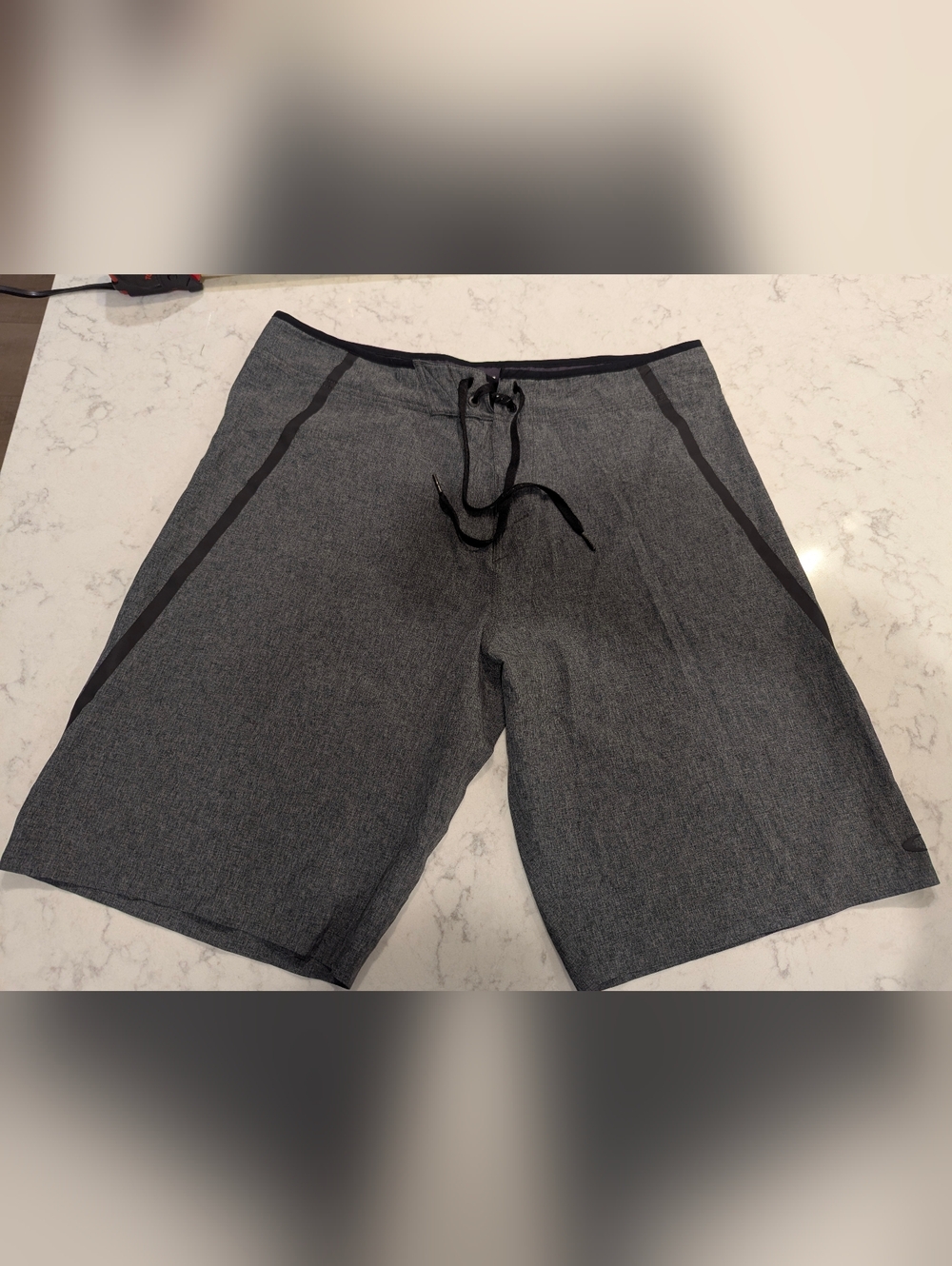 Oakley Men's Dark Gray Swim Shorts Size 36